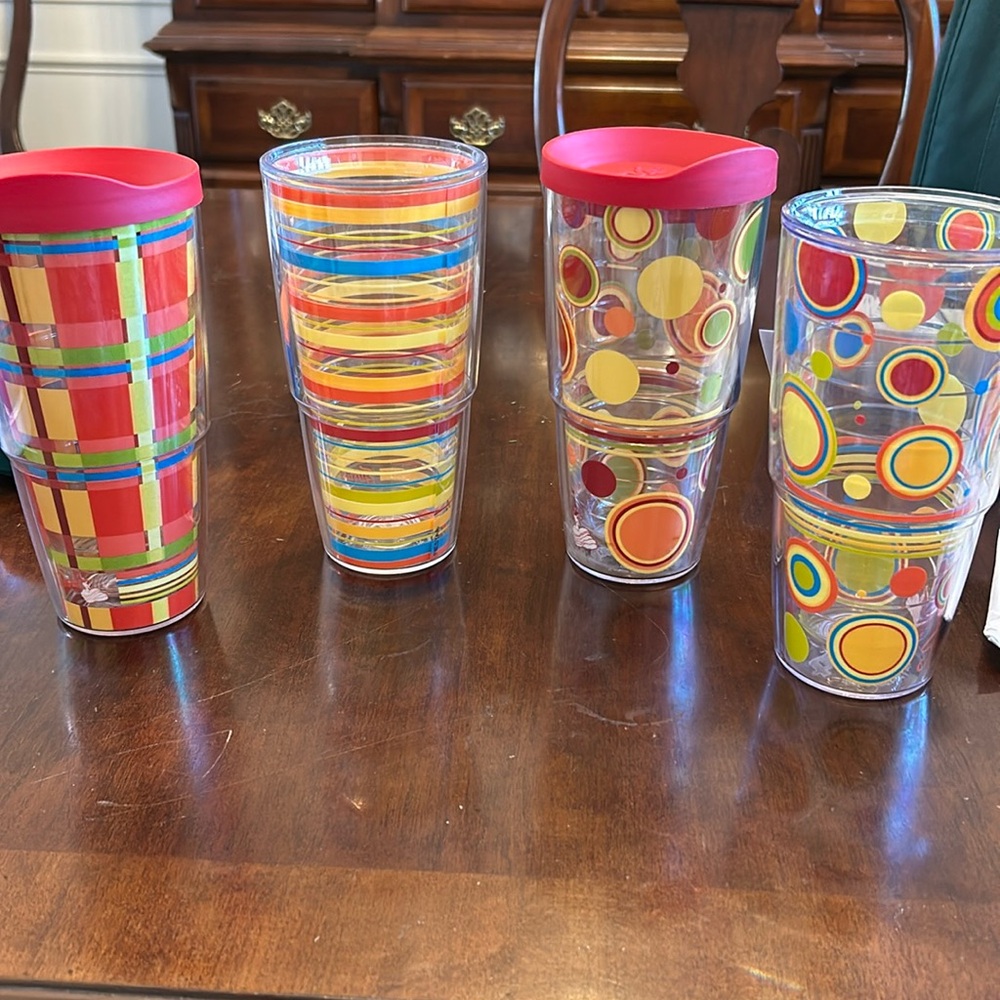Set of 4 Fiesta Tervis Tumblers
